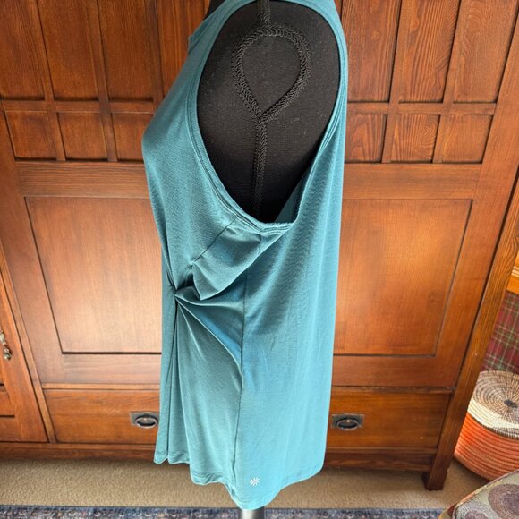 Athleta Pullover Twist Front Sleeveless Top Size Large - Picture 3 of 10